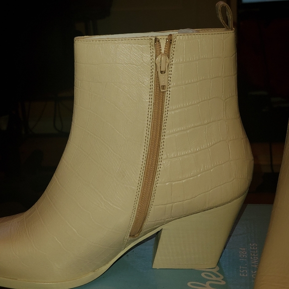 NEW SEYCHELLES ABOARD CROCO LEATHER ANKLE. NO DICKS GIFTCARD - Picture 8 of 8